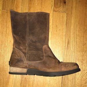 Sorel leather boots